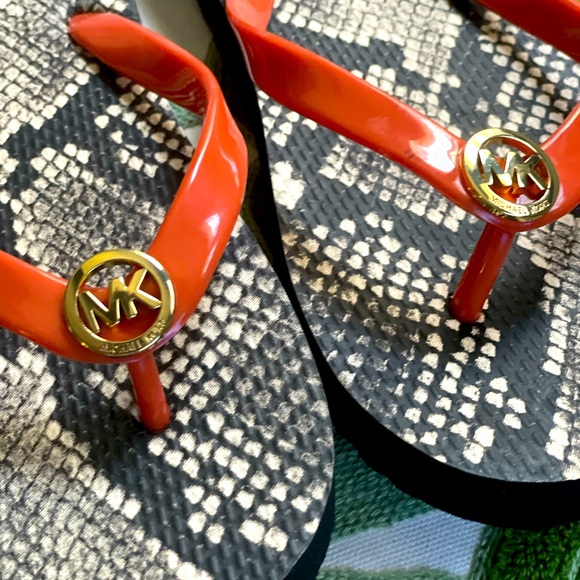 Michael Kors Sandals - Picture 2 of 3